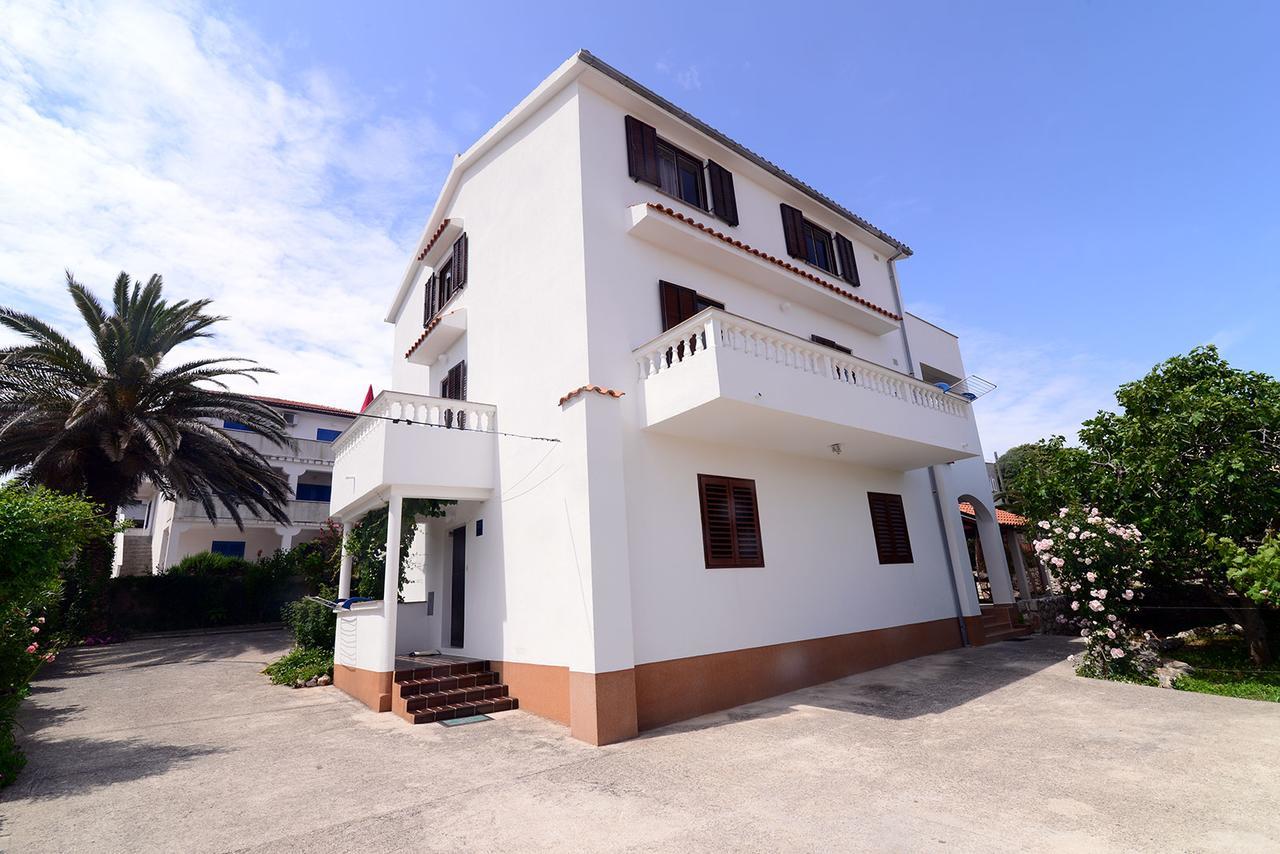Apartments Ana Mali Losinj Ngoại thất bức ảnh